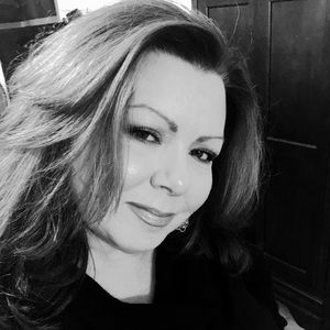 Meet your Posher, Sheila